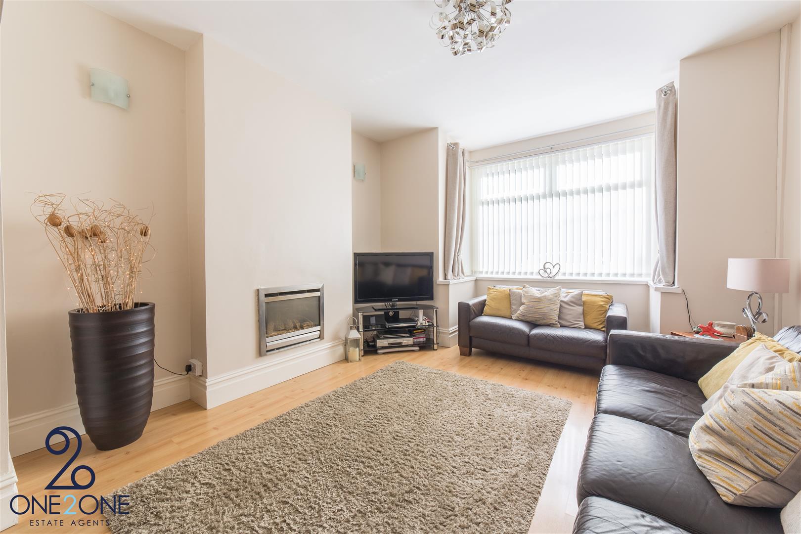 Park Terrace, Pontnewynydd, Pontypool One2One Estate Agents